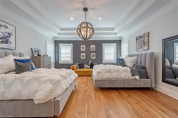 $13,950,000 | 140 3rd Avenue South, Naples, FL 34102