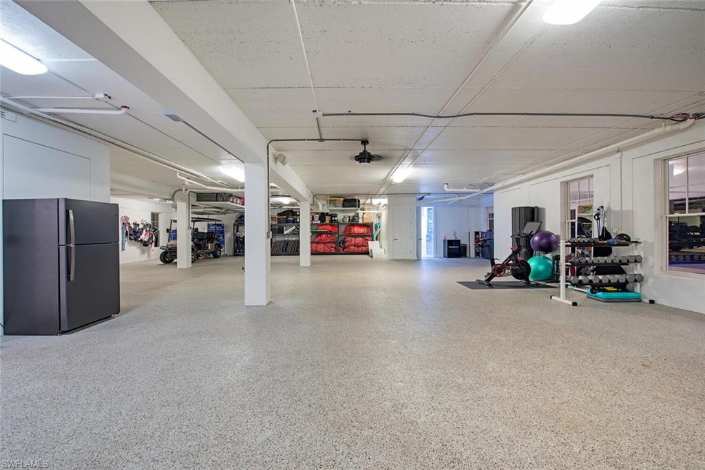 140 3rd Avenue South Naples, FL 34102 - Photo 43 of 46