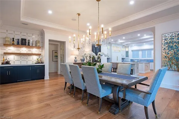 $13,950,000 | 140 3rd Avenue South, Naples, FL 34102