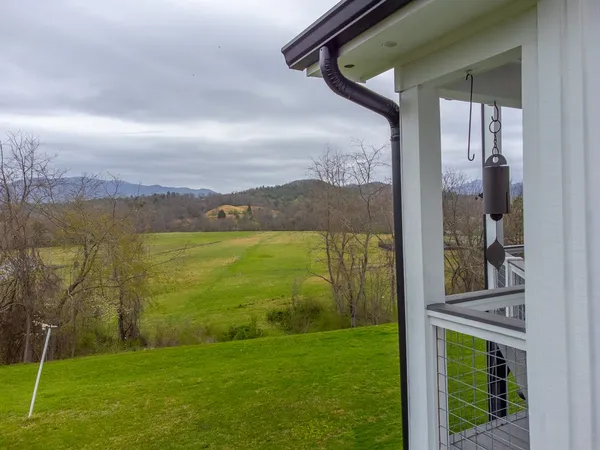 $549,000 | 101 Mill Street, Hayesville, NC 28904