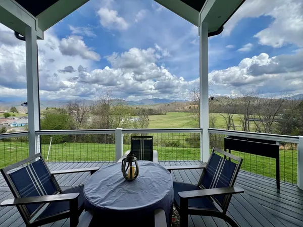 $549,000 | 101 Mill Street, Hayesville, NC 28904