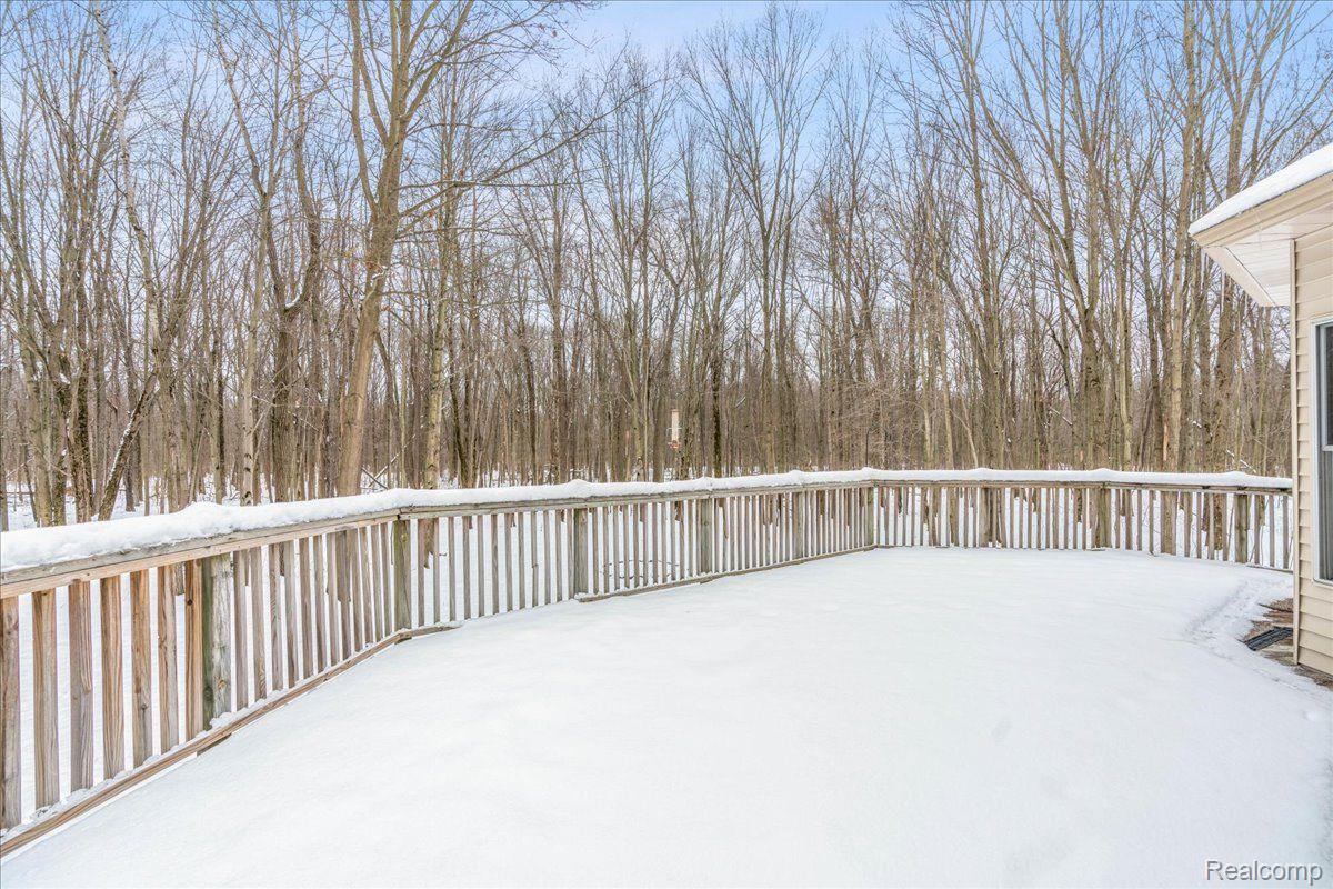 21851 Prince Road Belleville, MI 48111 - Photo 19 of 59 View of property from deck