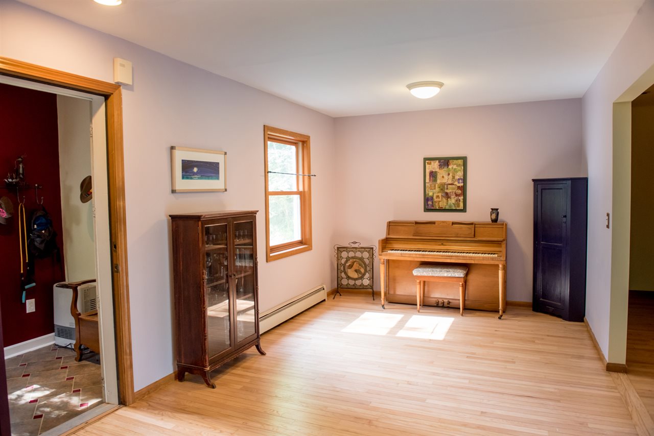331 Hidden Pastures Road Hinesburg, VT 05461 - Photo 13 of 36 Gallery Image 13
