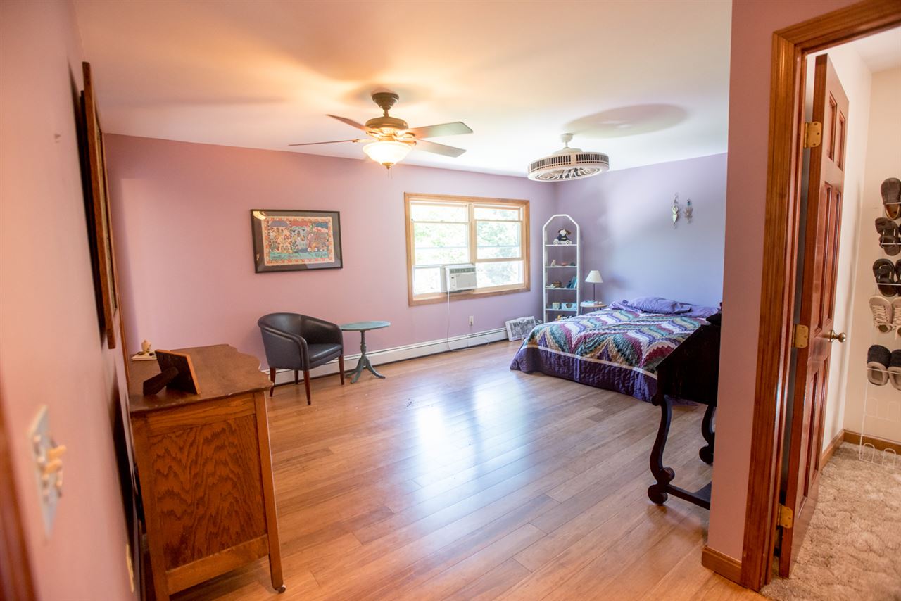 331 Hidden Pastures Road Hinesburg, VT 05461 - Photo 21 of 36 Gallery Image 21