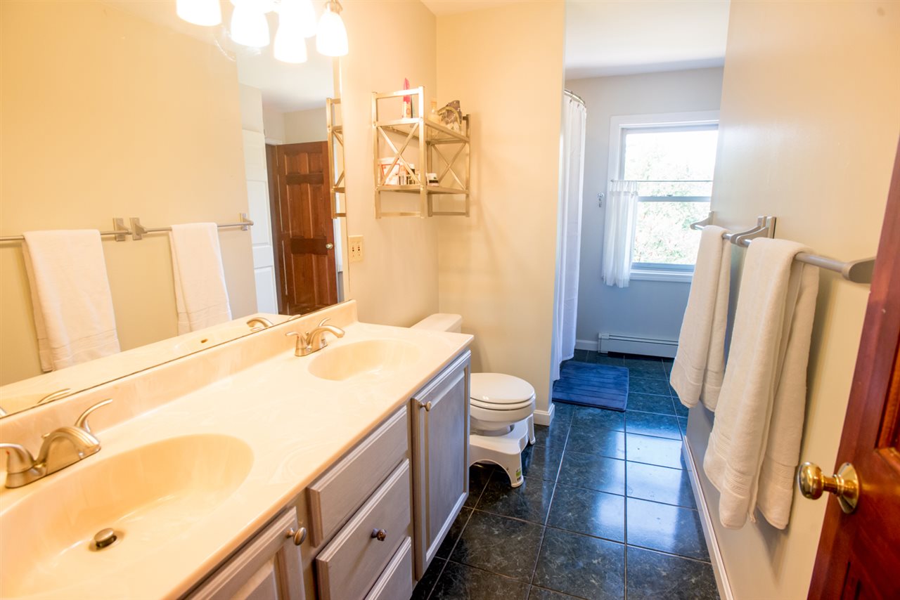 331 Hidden Pastures Road Hinesburg, VT 05461 - Photo 22 of 36 Gallery Image 22