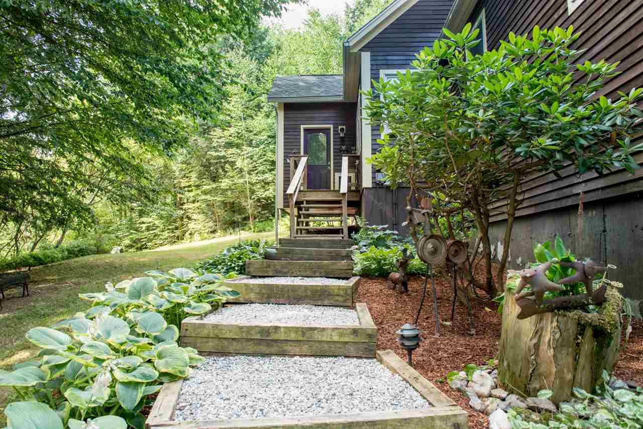 331 Hidden Pastures Road Hinesburg, VT 05461 - Photo 4 of 36 Gallery Image 4