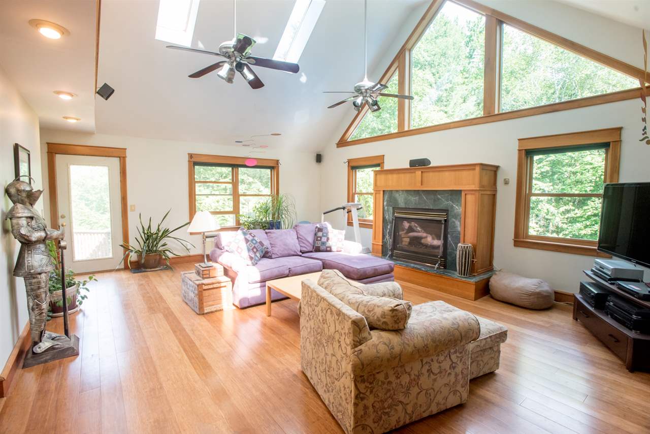 331 Hidden Pastures Road Hinesburg, VT 05461 - Photo 6 of 36 Gallery Image 6