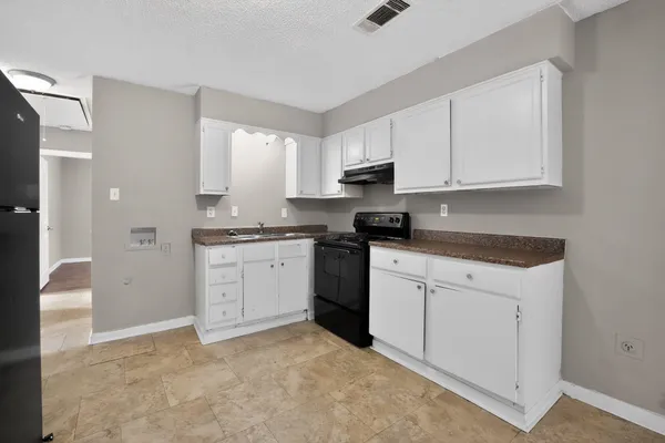 $89,900 | 4177 University Street, Memphis, TN 38127