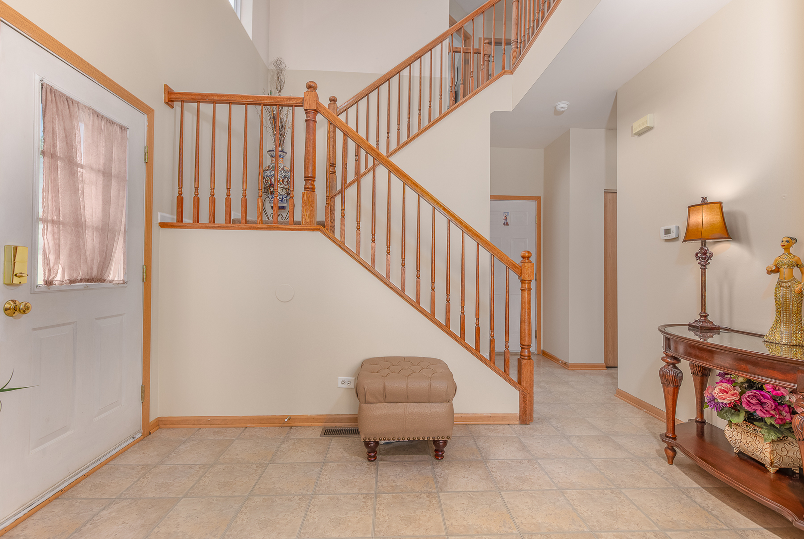1902 Crestview Circle, Unit 1902 Romeoville, IL 60446 - Photo 6 of 32 a view of entryway and hall
