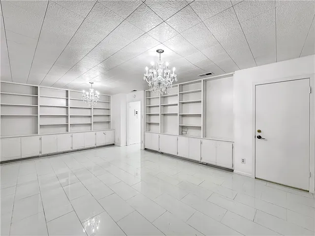 $489,000 | 4115 Meridian Place, Corpus Christi, TX 78411