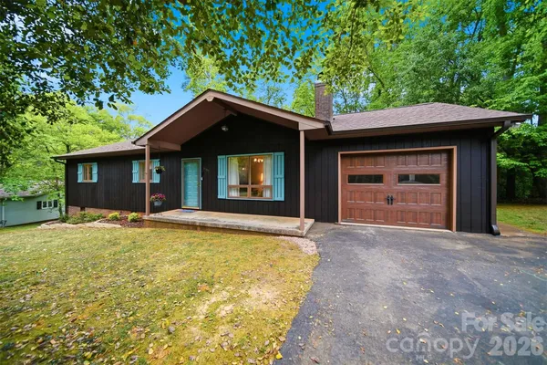 $239,000 | 9197 Apache Drive, Hickory, NC 28601