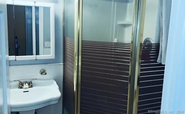 $2,000 | 51 Plumtree Lane, Trumbull, CT 06611