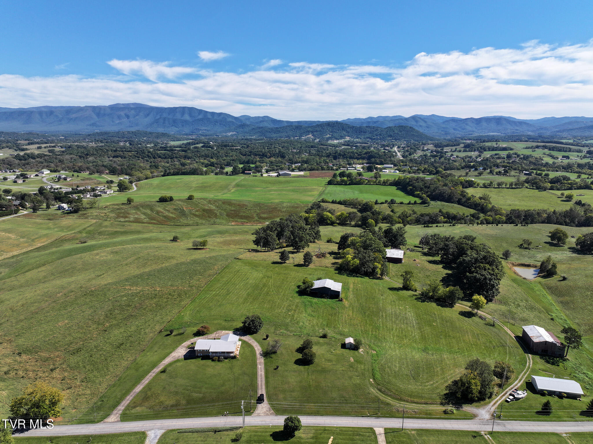 575 West Allens Bridge Road Greeneville, TN 37743 - Photo 59 of 70 DJI_20261005143947_0962_D