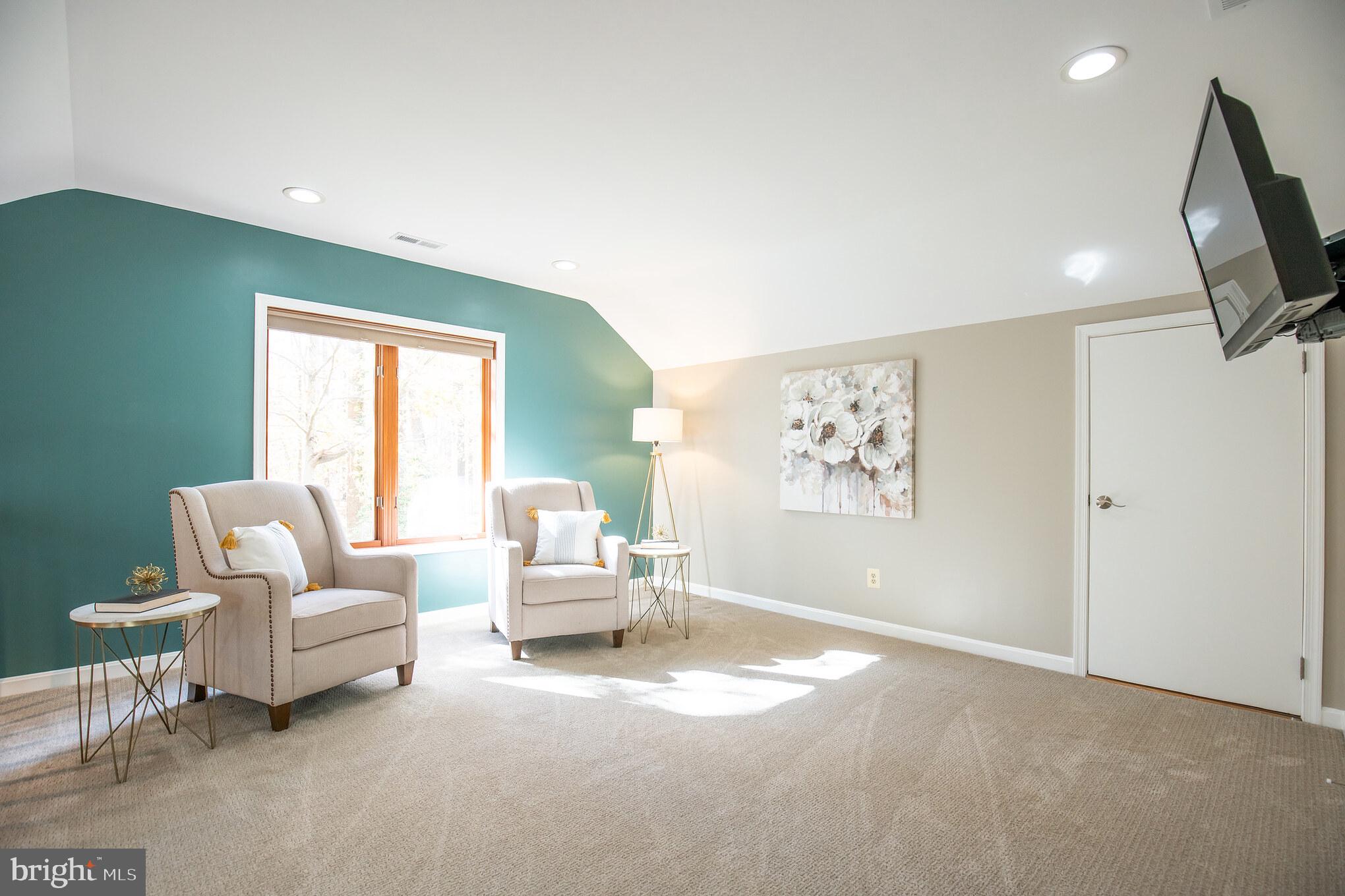 53 Jewell Road Dunkirk, MD 20754 - Photo 28 of 59 Loft sitting area w/storage access