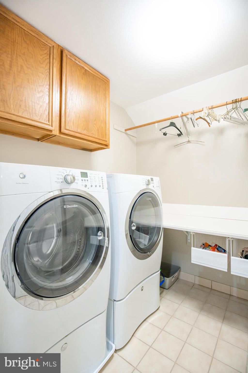 53 Jewell Road Dunkirk, MD 20754 - Photo 33 of 59 Laundry room