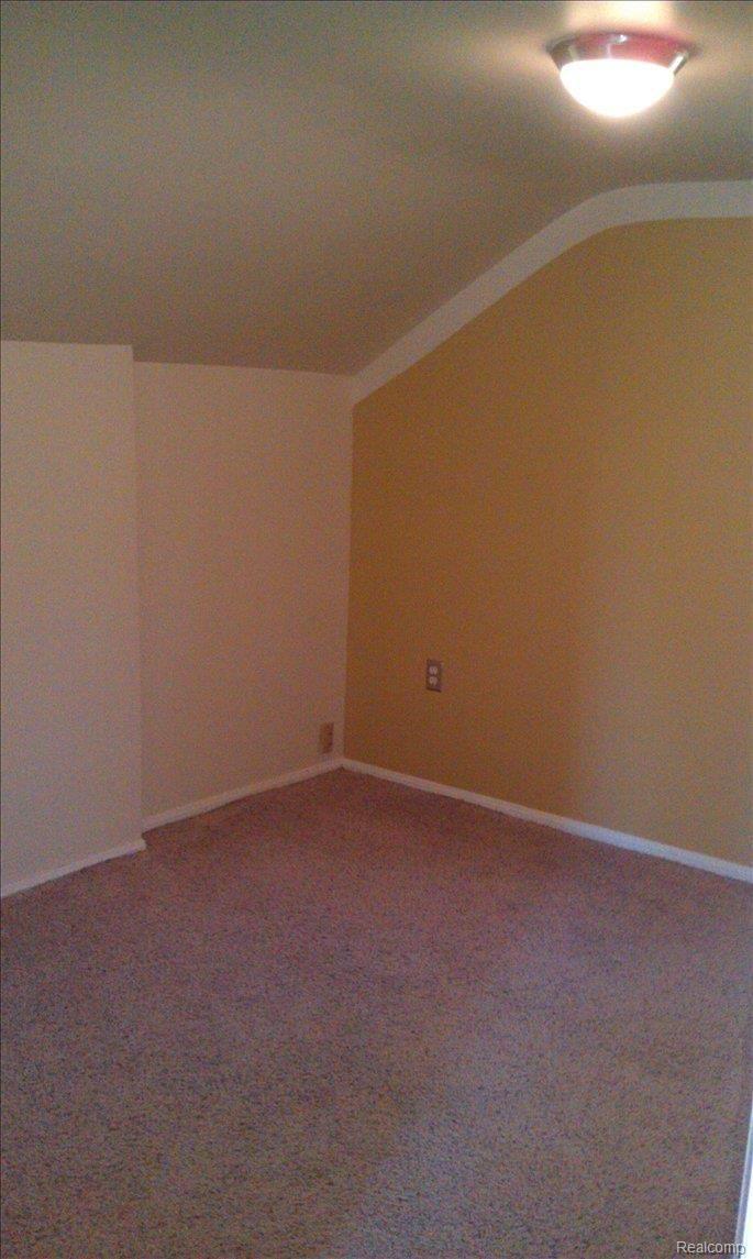 2014 Princeton Road Berkley, MI 48072 - Photo 8 of 13 IMAG2673
