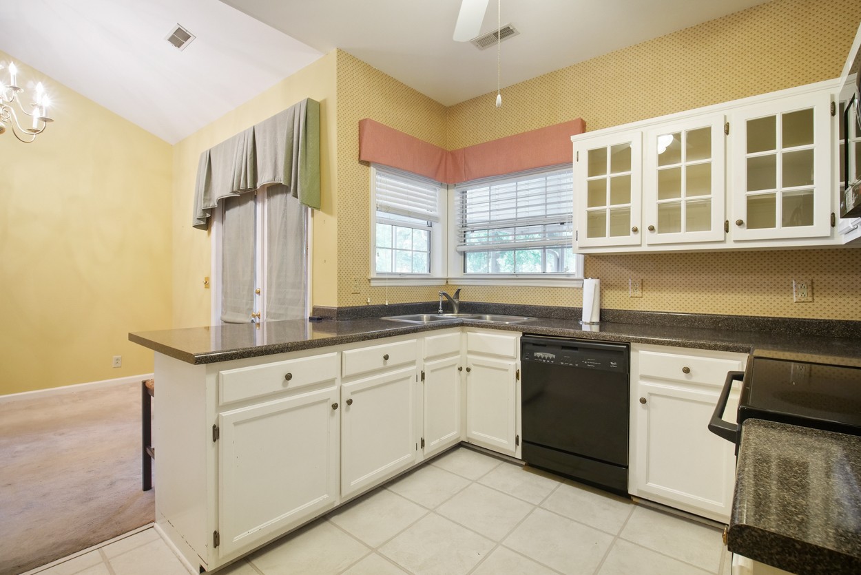 2001 Roderick Circle Franklin, TN 37064 - Photo 14 of 27 Gallery Image 14