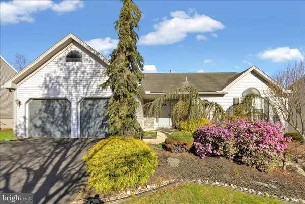 $449,900 | 18 Bowes Lane, Reading, PA 19606