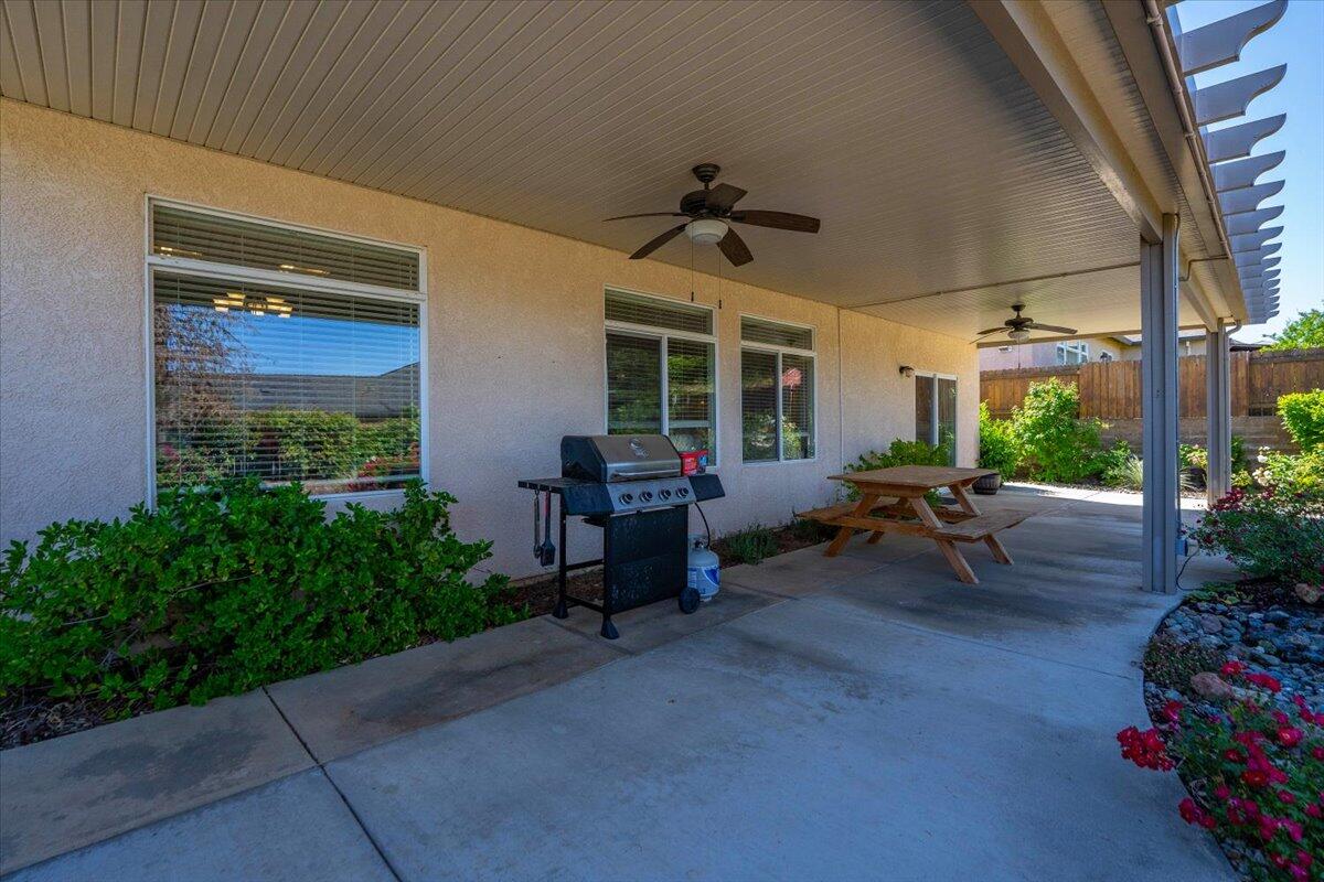 604 Durango Way Redding, CA 96003 - Photo 34 of 55 31-604 Durango Way - E-3