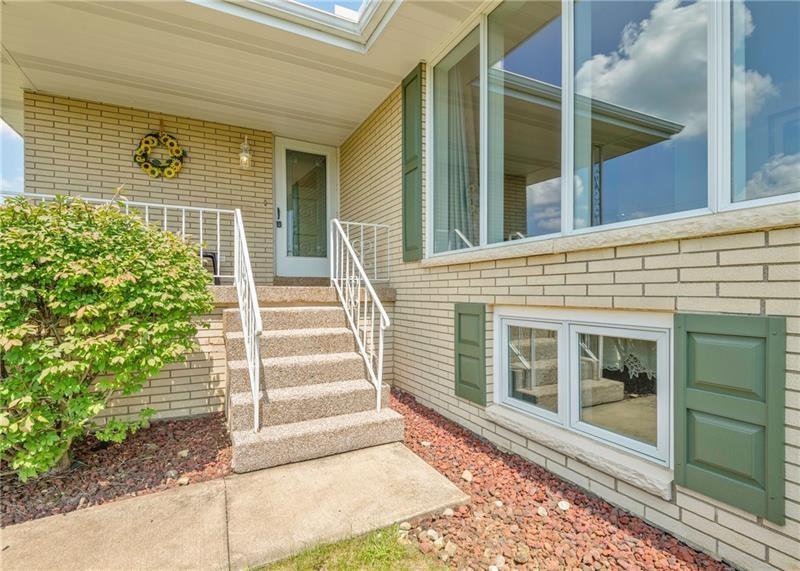 90 Veltri Drive Washington, PA 15301 - Photo 2 of 45