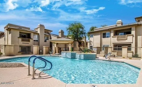 $285,000 | 1880 East Morten Avenue, Unit 202, Phoenix, AZ 85020