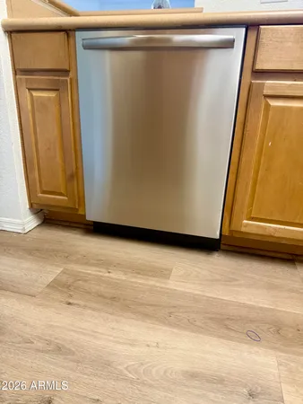 $285,000 | 1880 East Morten Avenue, Unit 202, Phoenix, AZ 85020