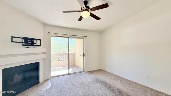 $285,000 | 1880 East Morten Avenue, Unit 202, Phoenix, AZ 85020