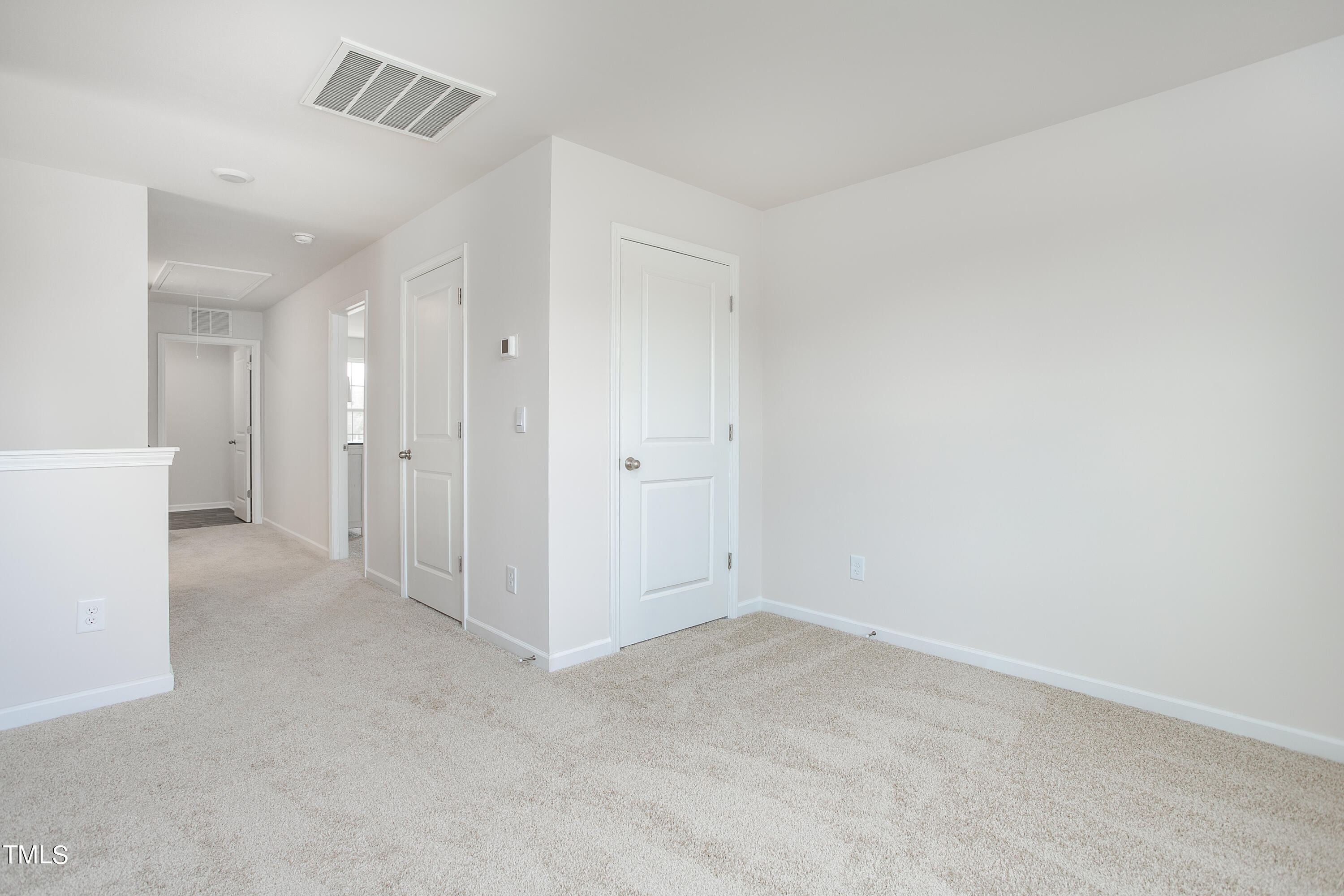 5517 Musket Court Raleigh, NC 27610 - Photo 18 of 32 Ashefield-DR Horton-LOT25-20