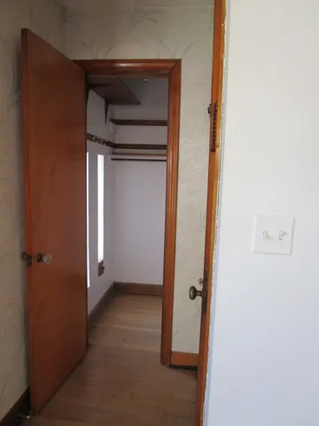 $183,000 | 942 Bellwood Avenue, Bellwood, IL 60104