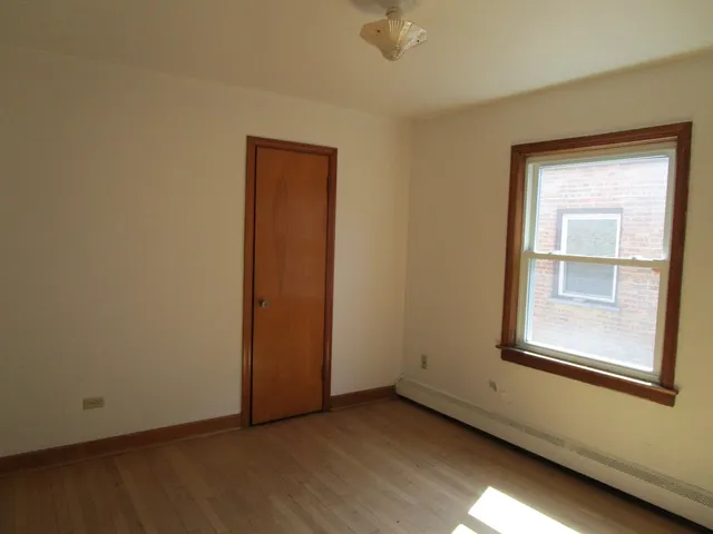 $183,000 | 942 Bellwood Avenue, Bellwood, IL 60104