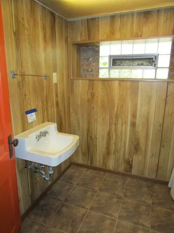 $183,000 | 942 Bellwood Avenue, Bellwood, IL 60104