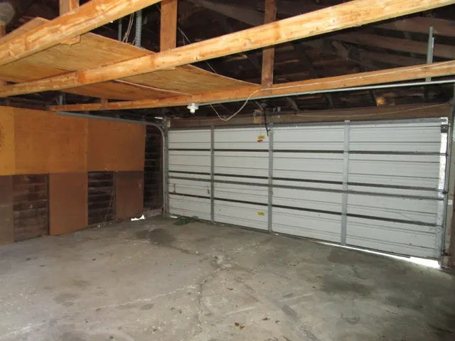 $183,000 | 942 Bellwood Avenue, Bellwood, IL 60104