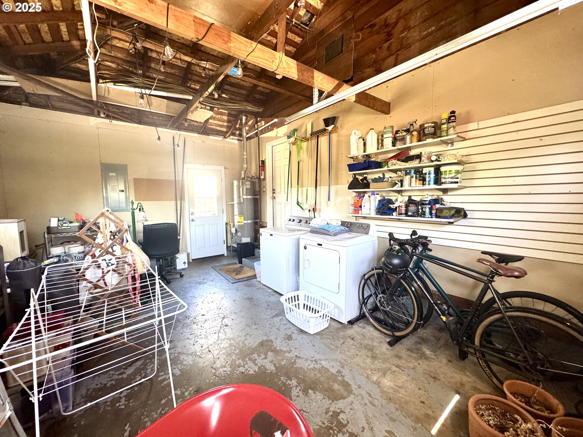 3345 Bell Avenue Eugene, OR 97402 - Photo 12 of 31