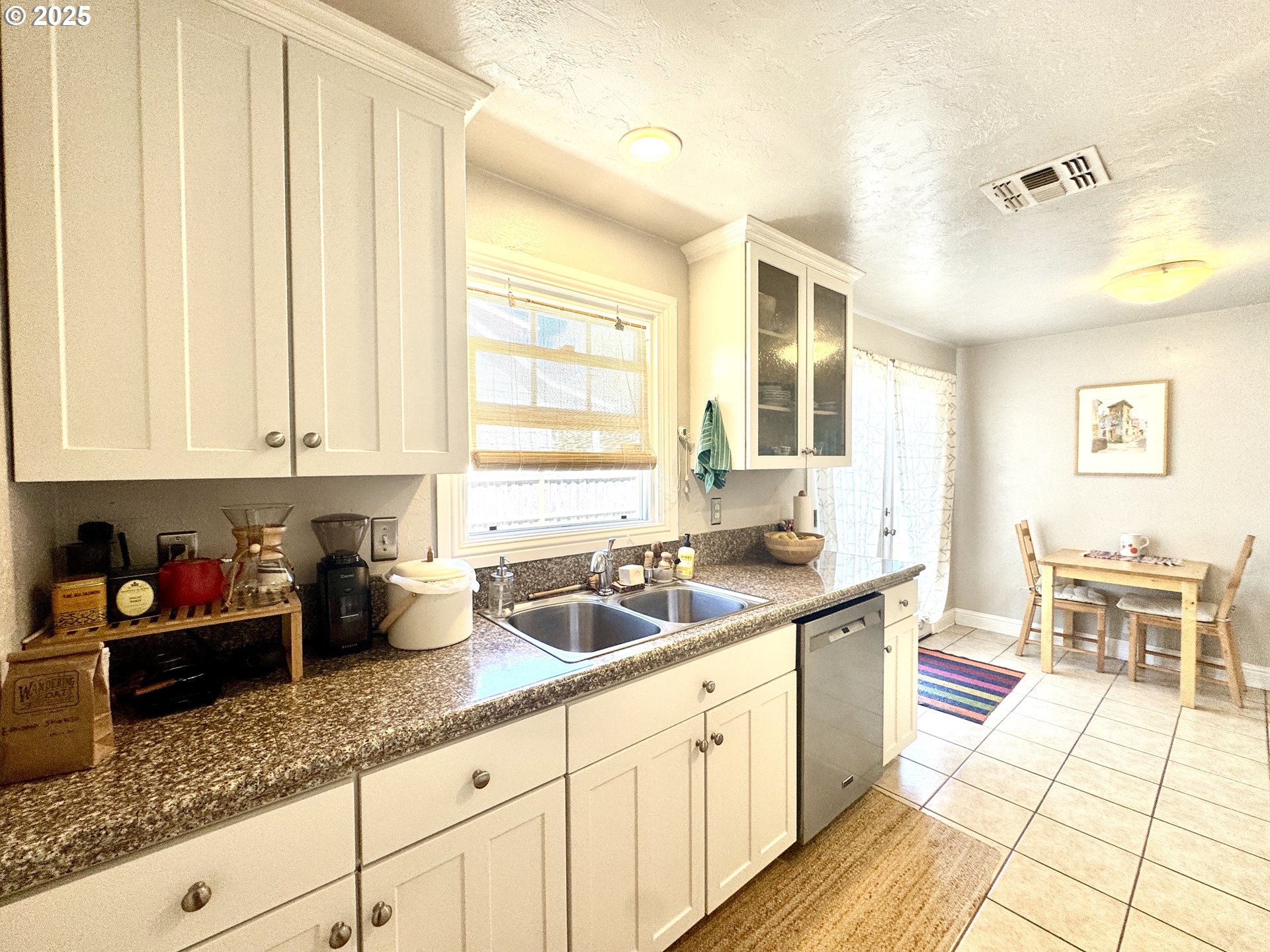 3345 Bell Avenue Eugene, OR 97402 - Photo 7 of 31