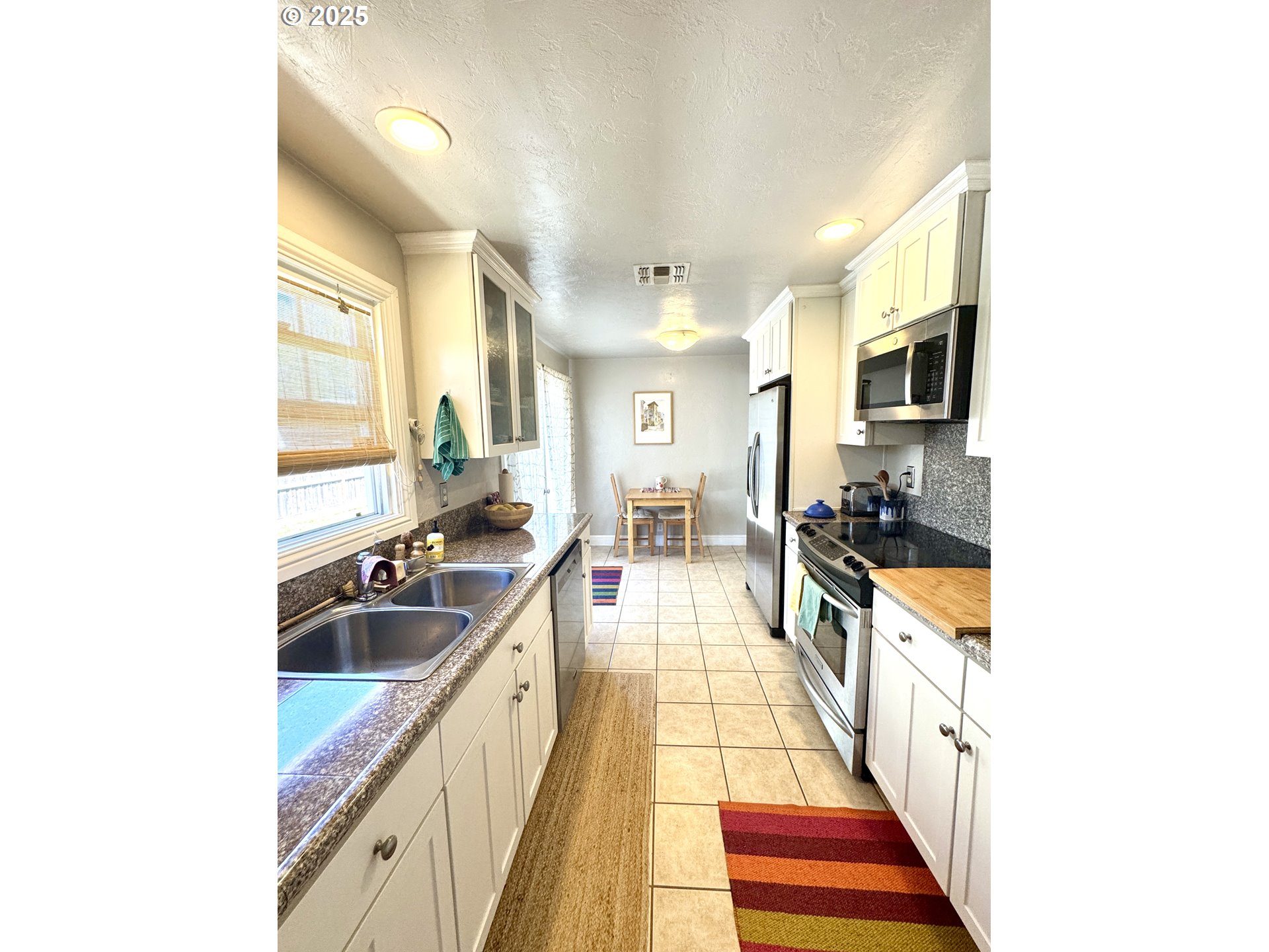 3345 Bell Avenue Eugene, OR 97402 - Photo 8 of 31