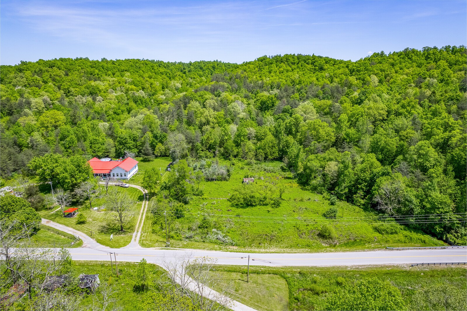 8317 Wilder Road Wilder, TN 38589 - Photo 11 of 16 Gallery Image 11