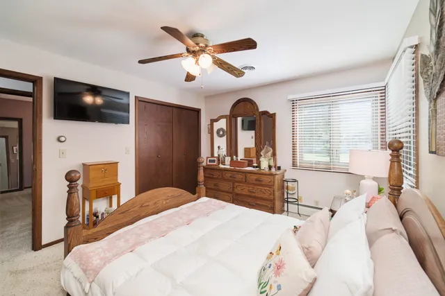 $329,900 | 938 18th Street, Manistee, MI 49660