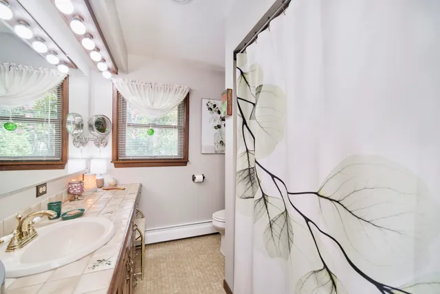 $329,900 | 938 18th Street, Manistee, MI 49660