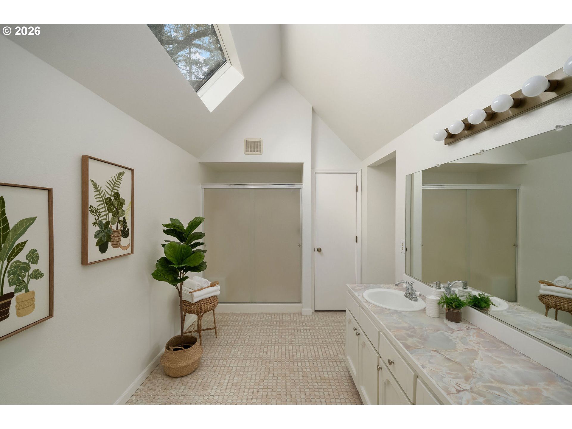 7960 Southwest Barnard Drive Beaverton, OR 97007 - Photo 24 of 41