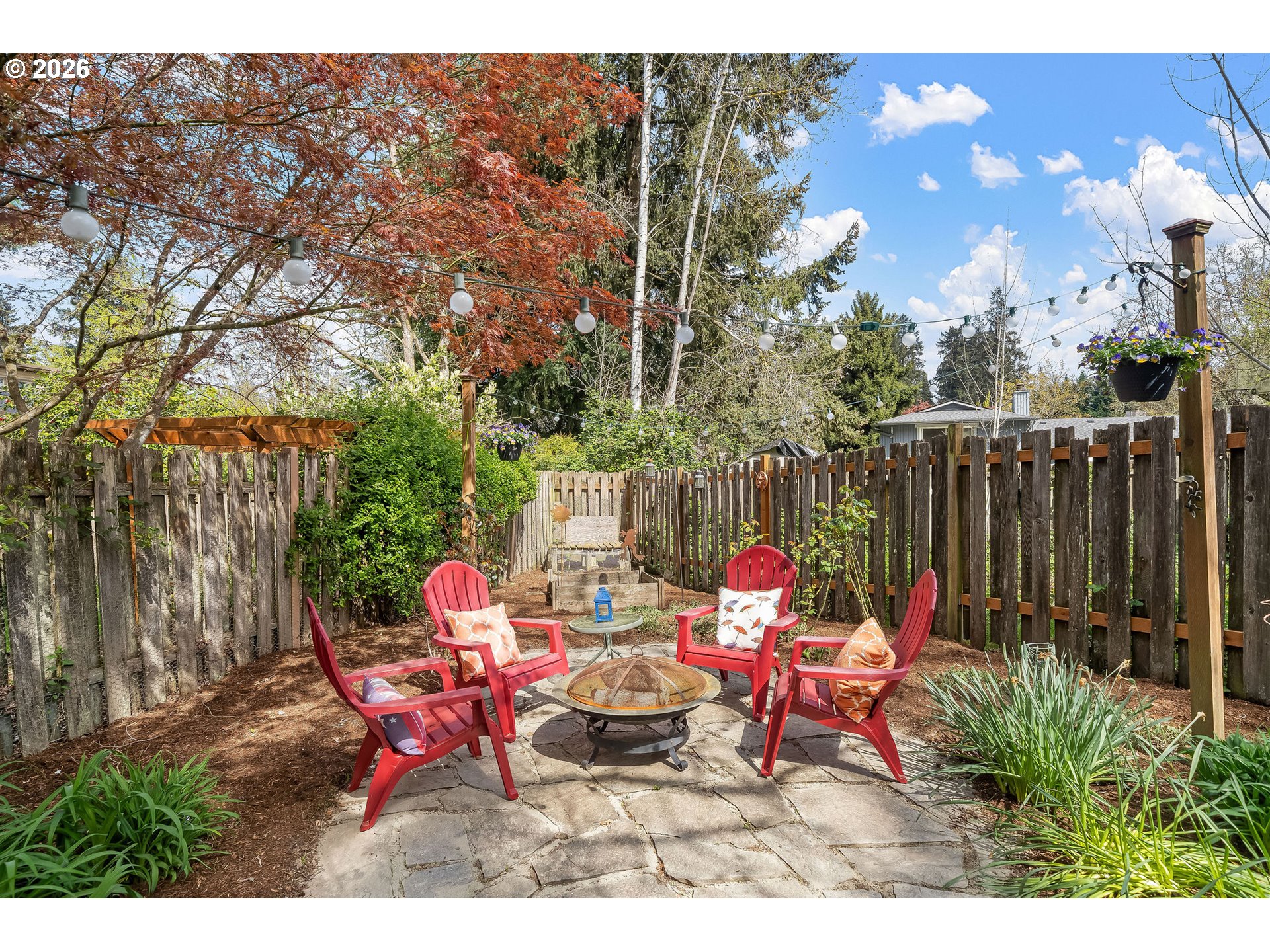 7960 Southwest Barnard Drive Beaverton, OR 97007 - Photo 37 of 41