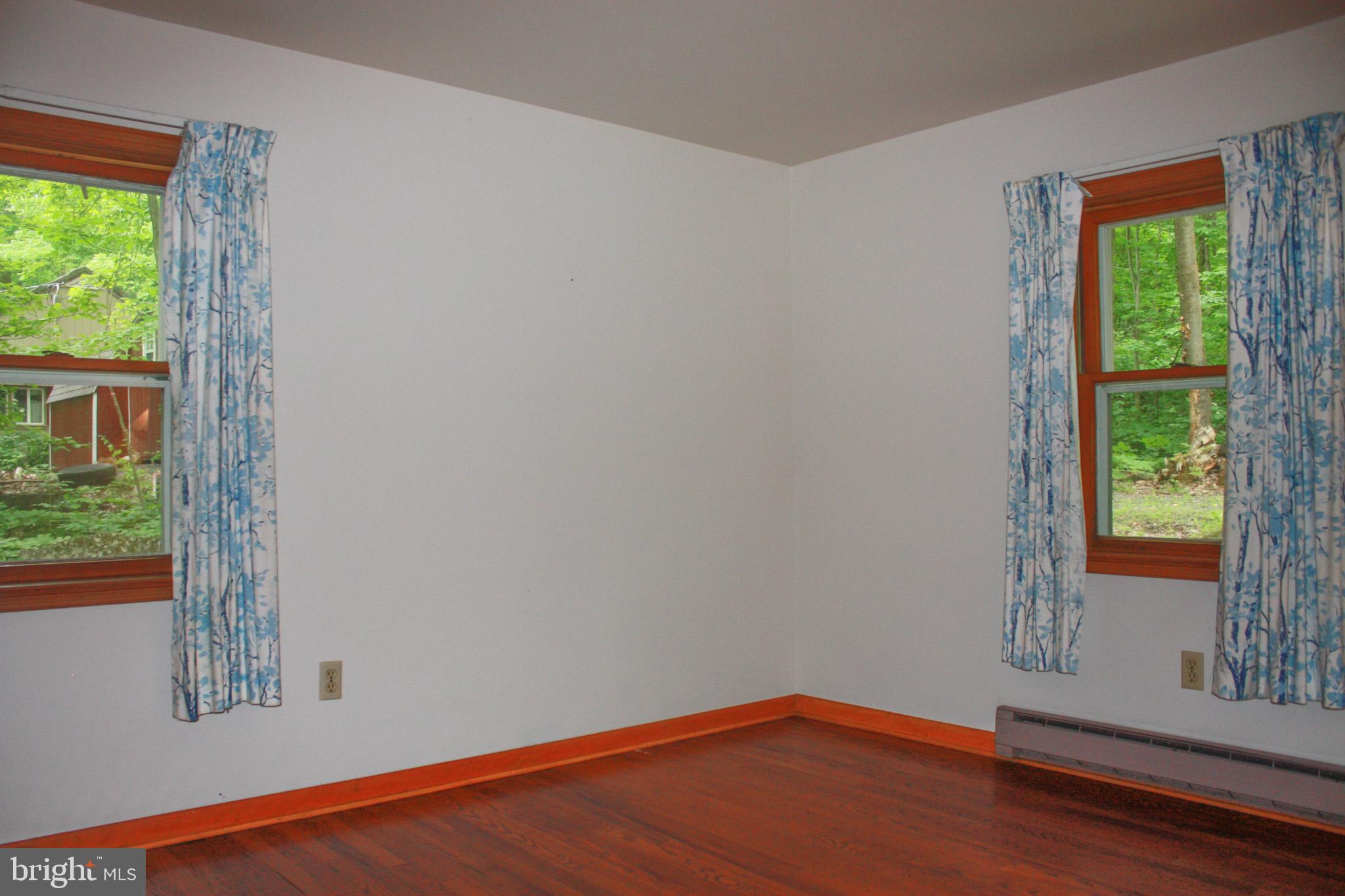 1024 Skymount Road Green Lane, PA 18054 - Photo 12 of 19 Gallery Image 12