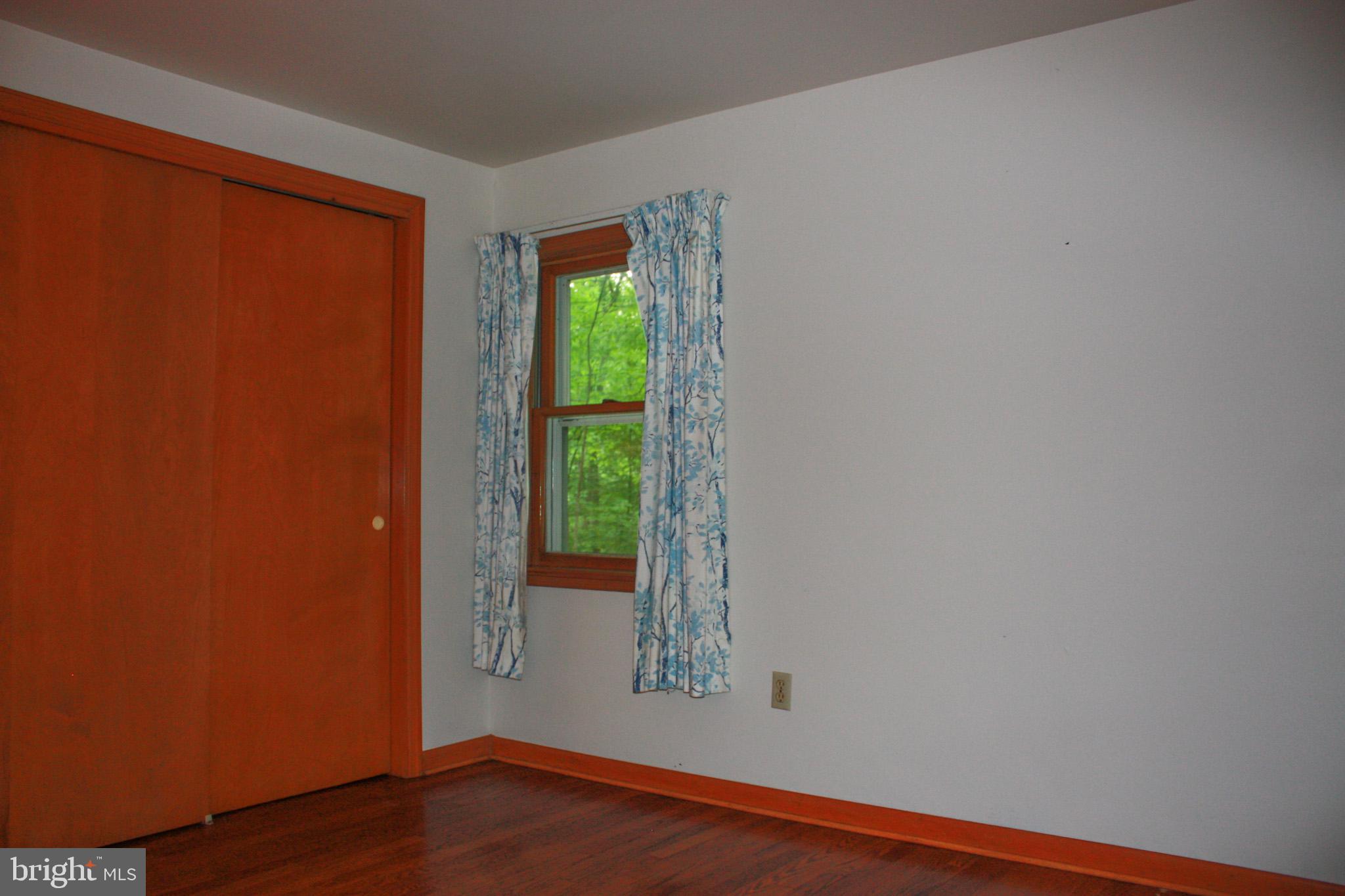 1024 Skymount Road Green Lane, PA 18054 - Photo 13 of 19 Gallery Image 13