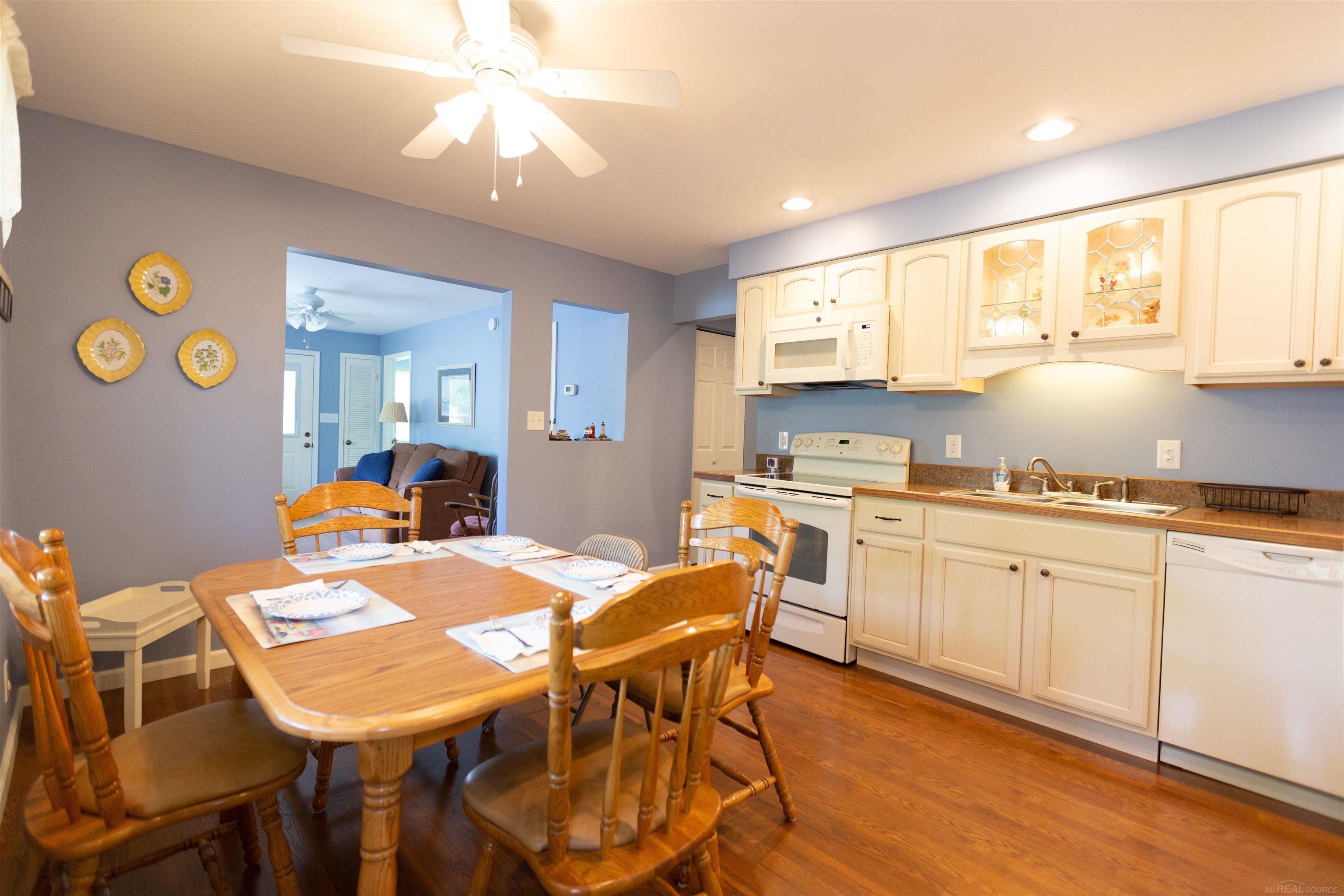 7433 Birchwood Road Lexington, MI 48450 - Photo 25 of 52