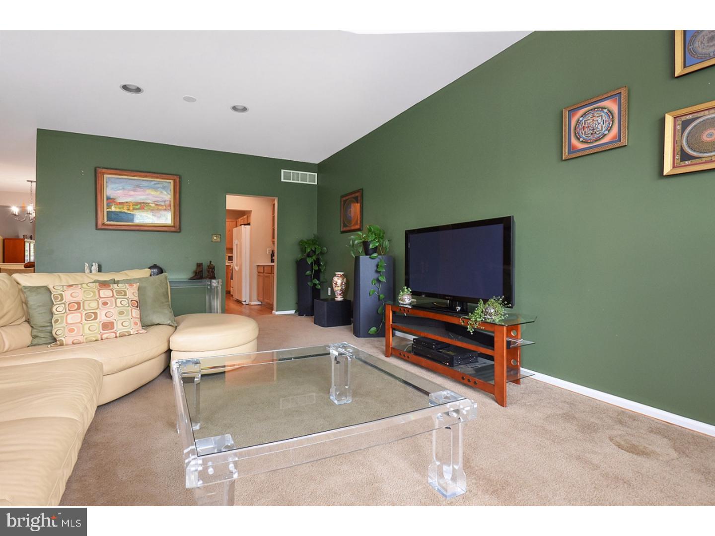 102 Brandywine Road Malvern, PA 19355 - Photo 5 of 23 Great Room