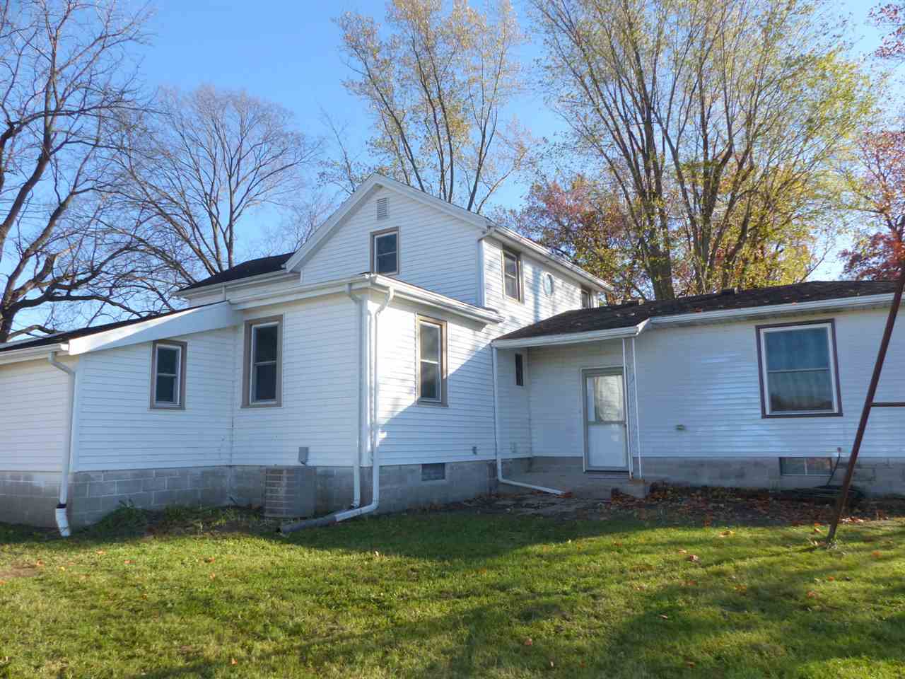 28151 Quinn Road North Liberty, IN 46554 - Photo 9 of 36
