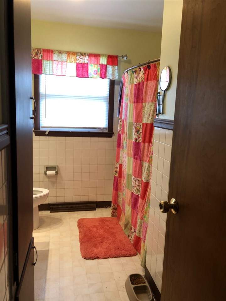 10690 Lansing Road Durand, MI 48429 - Photo 11 of 17 31374159-11.JPG