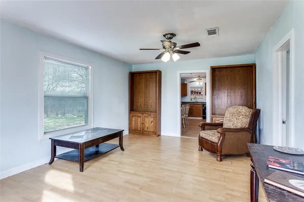 $1,700 | 1584 Kelly Road, Unit A, Aledo, TX 76008