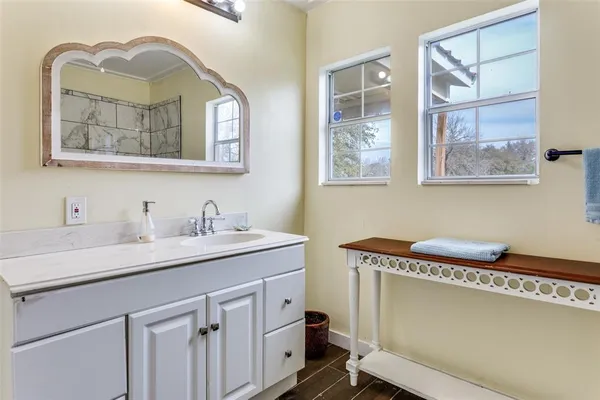 $1,700 | 1584 Kelly Road, Unit A, Aledo, TX 76008