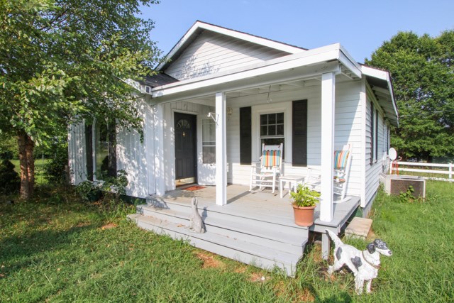 17 Griffin Farm Road Honea Path, SC 29654 - Photo 1 of 30