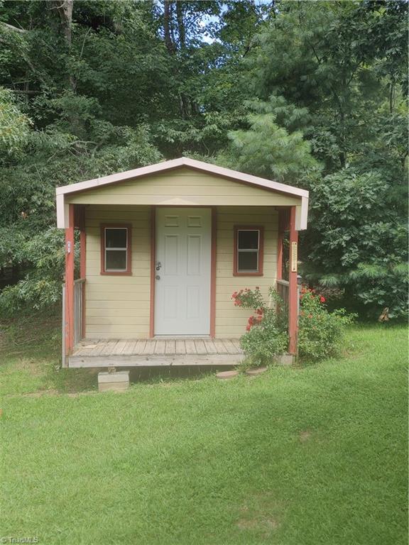 779 Gambetta Road Galax, VA 24333 - Photo 6 of 47 Gallery Image 6
